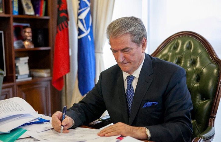 Berisha “trazon” Ballkanin: Tren do të thotë aneksim i veriut të Kosovës, e kjo për shqiptarët është luftë