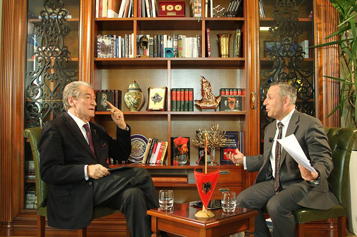 INTERVISTA E PLOTË/ Sali Berisha, si i sheh sot ngjarjet e vitit 1990 dhe 1997… dhe disa kujtime të tjera