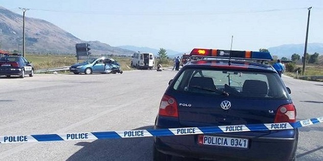 Shoferi plagoset por arrestohet për dëmtimin e shtyllës