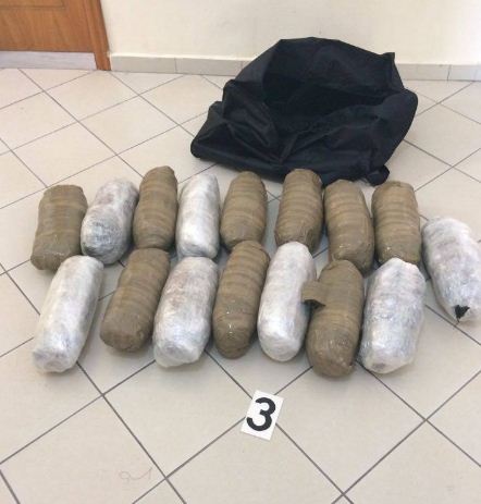 Sarandë, policia ndjekje si nëpër filma, bllokon 17kg hashash