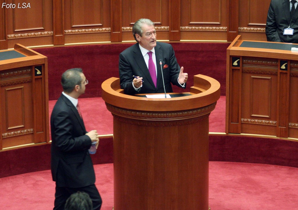 Sali Berisha: Saimir Tahiri, pjellë, pjesë dhe vazhdim i krimit