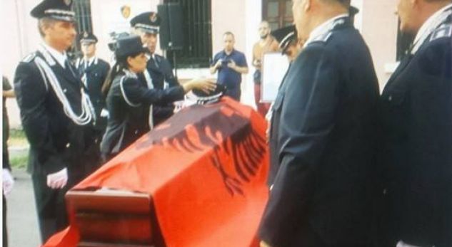 Homazhe, i jepet lamtumira e fundit efektivit të vrarë të FNSH-së në Shkodër