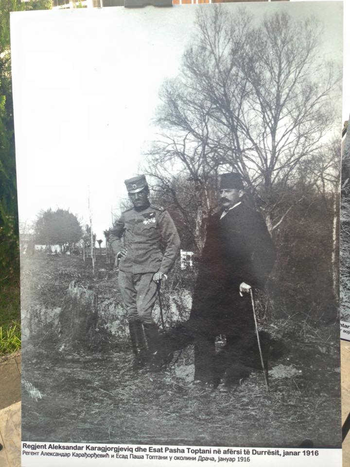 FOTOGALERI/Si gjetën shpëtim serbët dhe mbreti i tyre në Shqipëri