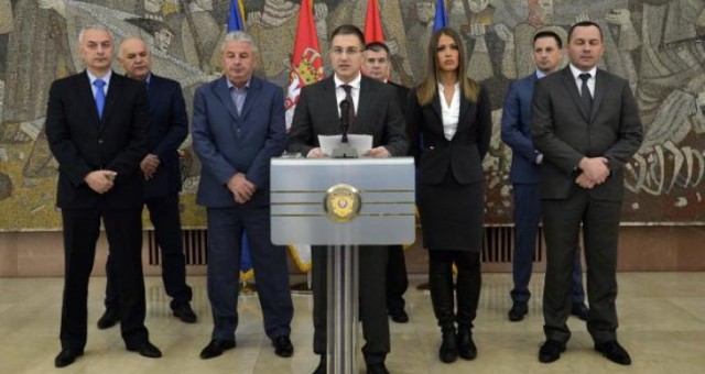 EDHE MINISTRA/Serbia arreston 79 zyrtarë të lartë për korrupsion