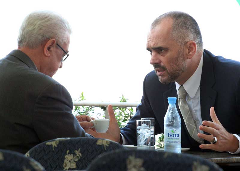 Servet Pëllumbi: Koalicioni, copa biznesi për njerëzit e vet, duhen ndryshime në qeveri