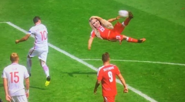 Batuta e Shakirës për golin e Shaqirit