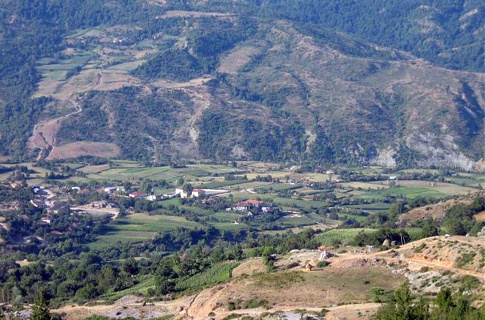 EMRAT/ Shëngjergj, “vetëvrasja” në magazinën e drogës, ndalohen dy persona