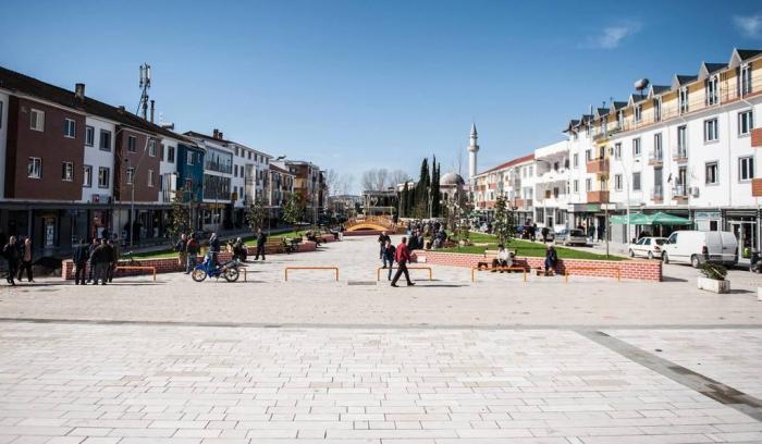 EMRAT/ U zunë me thika, 4 të rinj në pranga, një i plagosur në spital