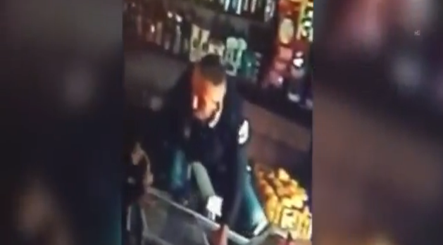 VIDEO/ Ja një nga vjedhjet e hajdutit që terrorizonte qytetarët në Tiranë