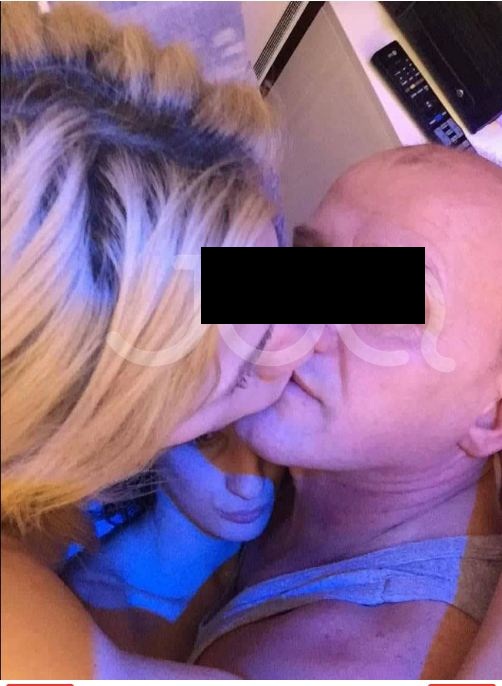 +16/ Dalin foto intime, dy femra në Shkodër, seks tresh me të njëjtin mashkull