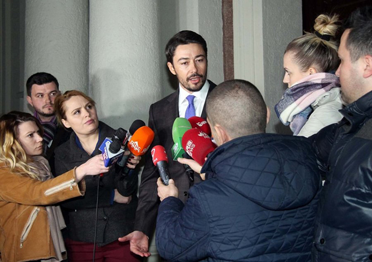 Shkëlzen Berisha: Shpifësi Taulant Balla, nuk fsheh dot aferën me CEZ prej 634 milionë euroshe apo me vilën e Surrelit të Edi Ramës