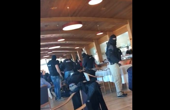 VIDEO/Arrestimet ne Shkoder, ja si u zune ne befasi ne restorant ne Shiroke