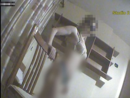 Flasin banorët që jetonin ngjitur me vajzat që ushtronin prostitucion online: Ja çfarë thonë