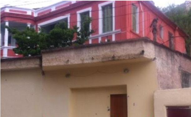 FOTO/Denis Shtrazës i plagosin nipin, 17 plumba shtëpisë