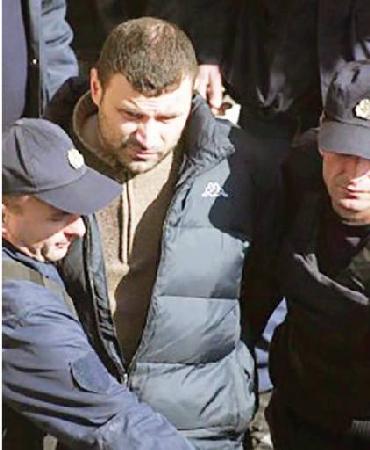 ENDRI SHABANI/Gjashtë mësime nga Shullazi (por që nuk i hyjnë në punë as Dreqit)