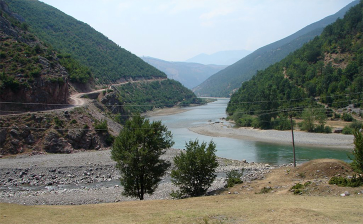 Skavica, 4 pyetje ende pa përgjigje nga Edi Rama