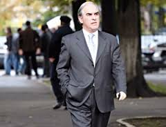 DEKRIMINALIZIMI/ Zbulohet emri “i vjetër” i Skënder Gjinushit