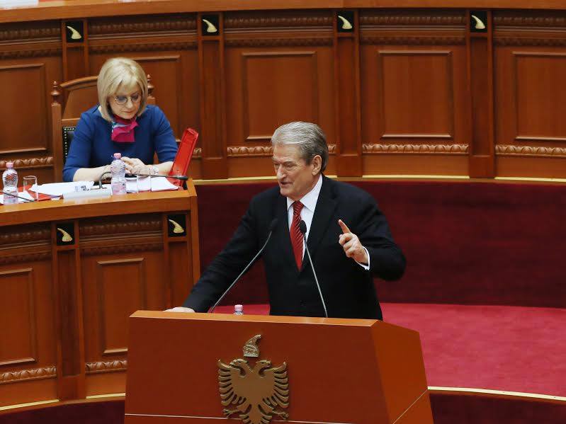 Berisha: Me këtë qeveri Shqipëria po shket mbrapa, po largohet nga Europa!