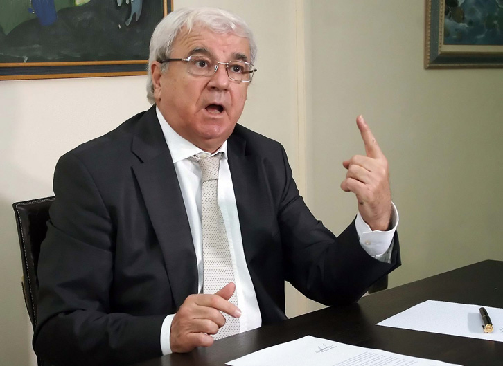 EMILAJNO ALEKSI/ Spartak Ngjela mitoman dhe sharlatan