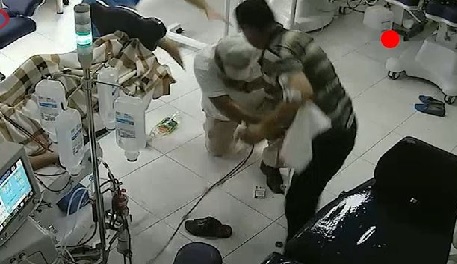 Zjarri në Spitalin Amerikan, bashkëshorti i viktimës: Mjekët thanë se gruaja ishte gjallë. Do të kërkojmë dëmshpërblim nga spitali