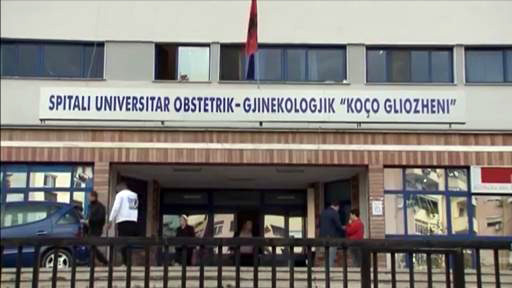 DETAJE/ Nëna dhe foshnja vdiqën brenda orës, shoqërohen mjekët