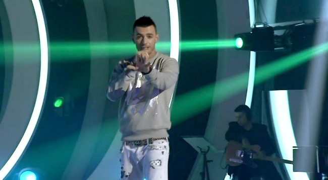 Stresi pranon: E godita Stinen, pyeteni atë se çfarë i ndodhi më pas