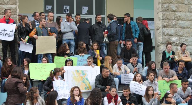 Ku duhet të merrni diplomën për të gjetur lehtë punën