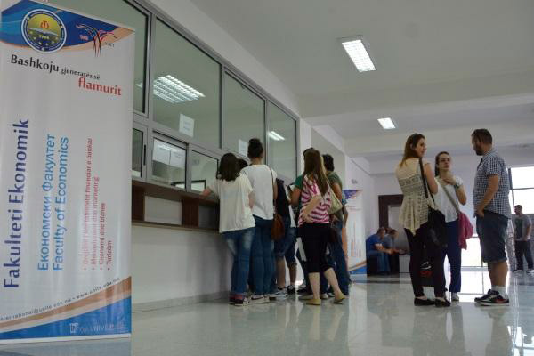 SKANDAL/ Regjistrimet e studentëve pas datës 16 tetor, të paligjshme