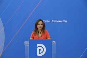 SKANDALI/ Tabaku: Faktet thellojnë korrupsionin e Metës, Rama shpëlau gojën