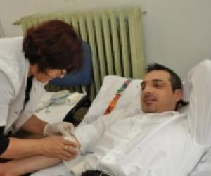 Saimir Tahiri, përdorues droge me të vjella e të dh…