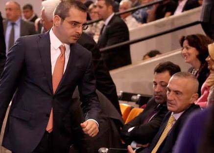 Çfarë po ndodh? Tahiri dhe Meta takim për 30 min kokë më kokë !