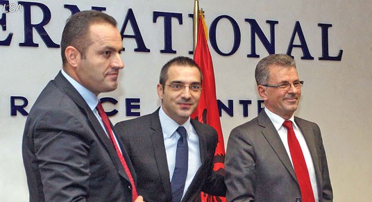 Ajazi: Arsyet se pse nuk takova Kryeministrin për përgjuesin