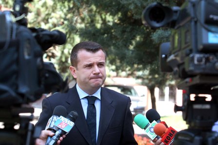 PS kërkon gjykimin e Berishës, kërkesë Byrosë