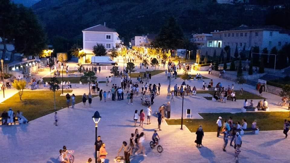 Rama pretendon se rilindi qendrën e Tepelenës por në qytetin-kala kullosin gomerët