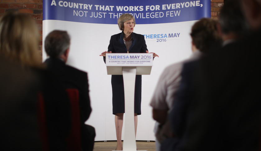 Thereza May sot dita e parë si Kryeministre e Britanisë