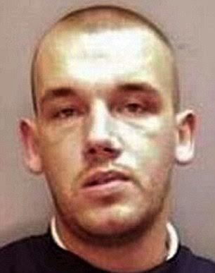 FOTO/ Ky i burgosur bën jetë luksoze prapa hekurave