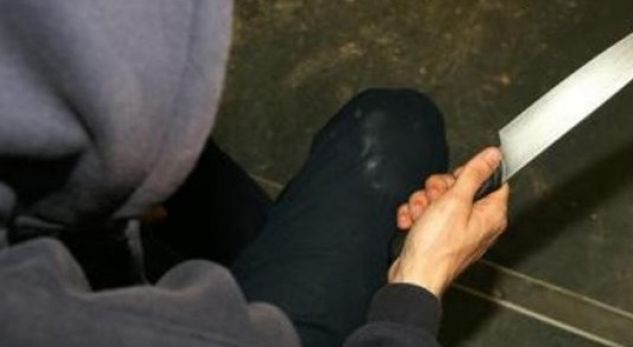 SKANDAL/ Durrës,  sherr me shokët, plagoset me thikë nxënësi i 9-vjeçares