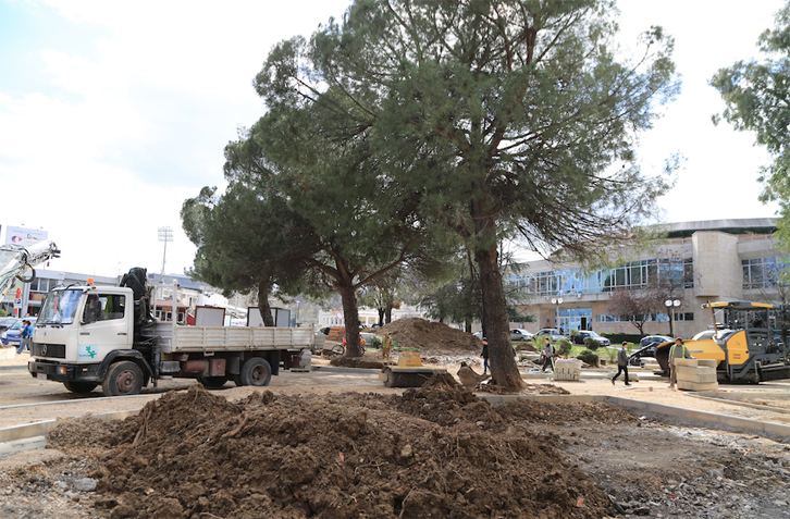 DENONCIM & FOTO/ Erion Veliaj thellon paligjshmërinë, ndërton pa leje në zemër të Tiranës