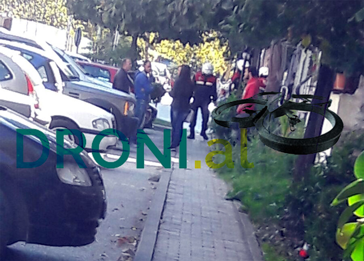 LAJMI I FUNDIT/ Tiranë, plagoset një person me armë në lokal