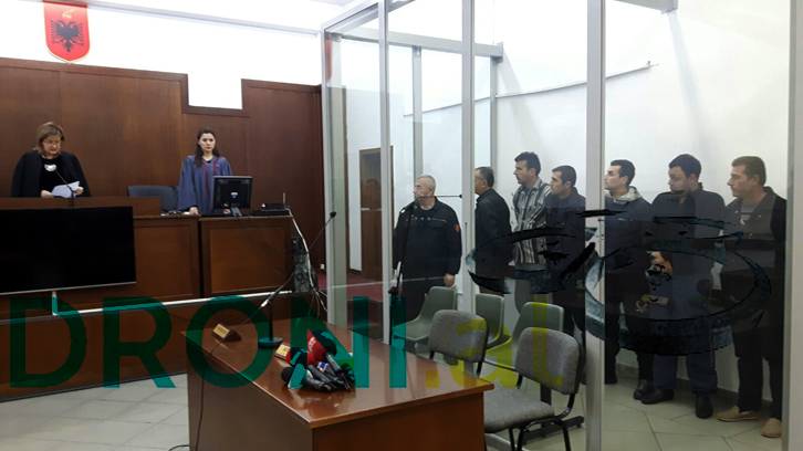 FOTO & EMRAT – GRABITJA/ Gjykata vendos “arrest me burg” për policët privatë