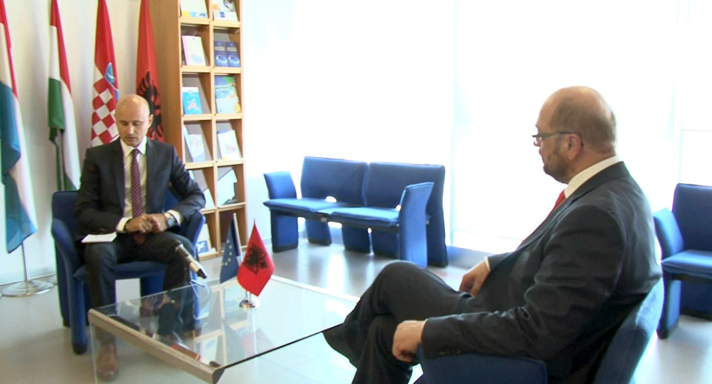 INTERVISTA/ Martin Schulz: PE po bën presion për dekriminalizimin