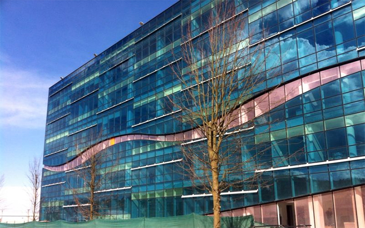 DENONCIMI/ “Gjenerali” largon gazetarin nga Top Channel