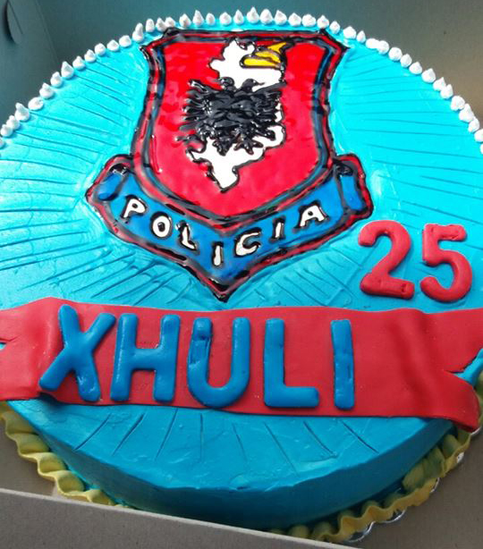 FOTO LAJM/ Edhe 100…!