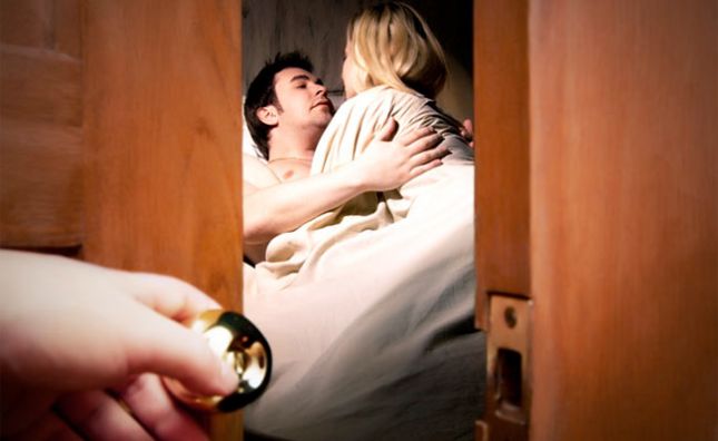 FOTO/ 9 histori të pabesueshme tradhtie