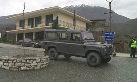 “AZILANTI 3”/ Tre burra në pranga për gruan që çuan në Greqi