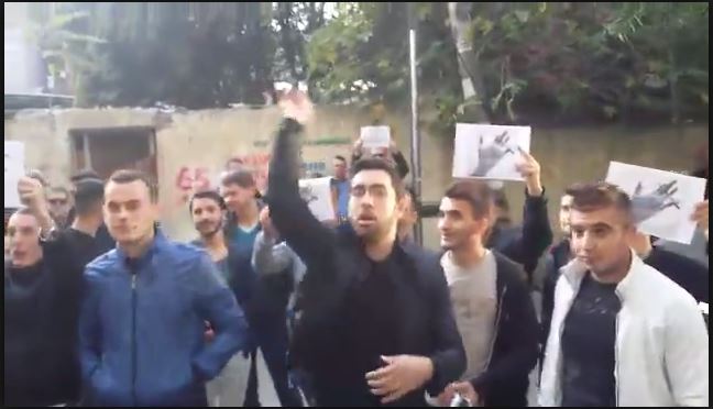 VIDEO/ Protesta dhe sulmi me vezë i studentëve te ministria e Arsimit