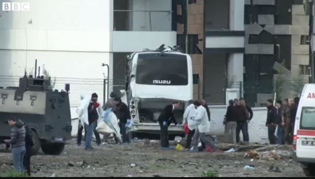 TERRORI/Tronditet qyteti 1 milionësh në Turqi