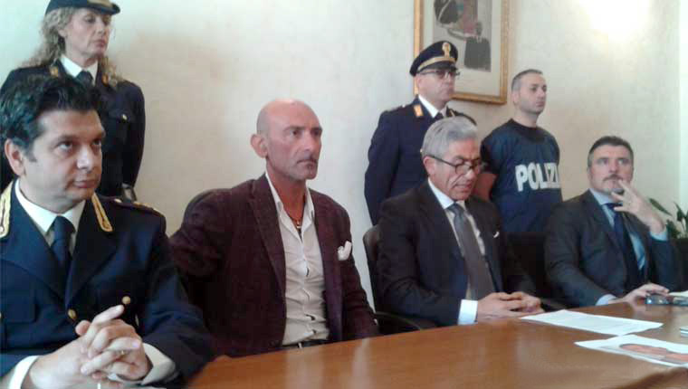 Itali, 8 vite burg pedofilit shqiptar, joshte me para dhe i dehte me vodka të miturit