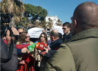 FOTO/ Durrës, betonizohet Torra Veneciane, qytetarët në protestë