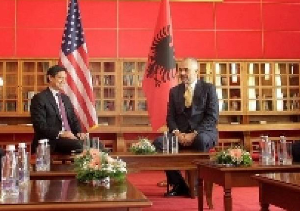 Ja çfarë diskutoi Edi Rama me Hoyt Brian Yee